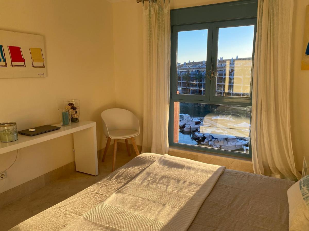 Apartamento Con Terraza Sobre La Marina De Sotogrande San Roque  Zewnętrze zdjęcie