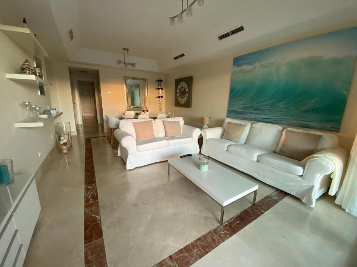 Apartamento Con Terraza Sobre La Marina De Sotogrande San Roque  Zewnętrze zdjęcie