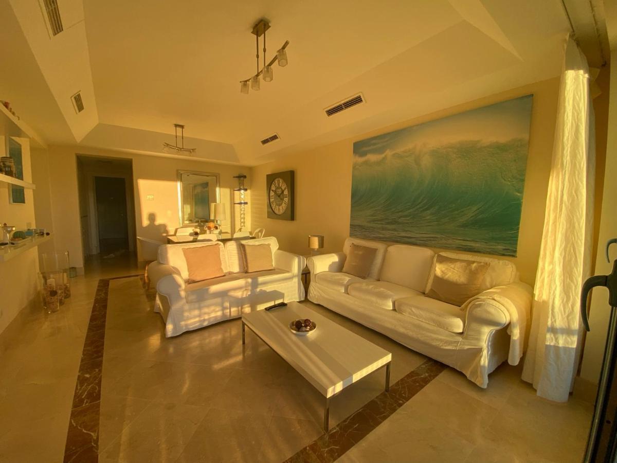 Apartamento Con Terraza Sobre La Marina De Sotogrande San Roque  Zewnętrze zdjęcie