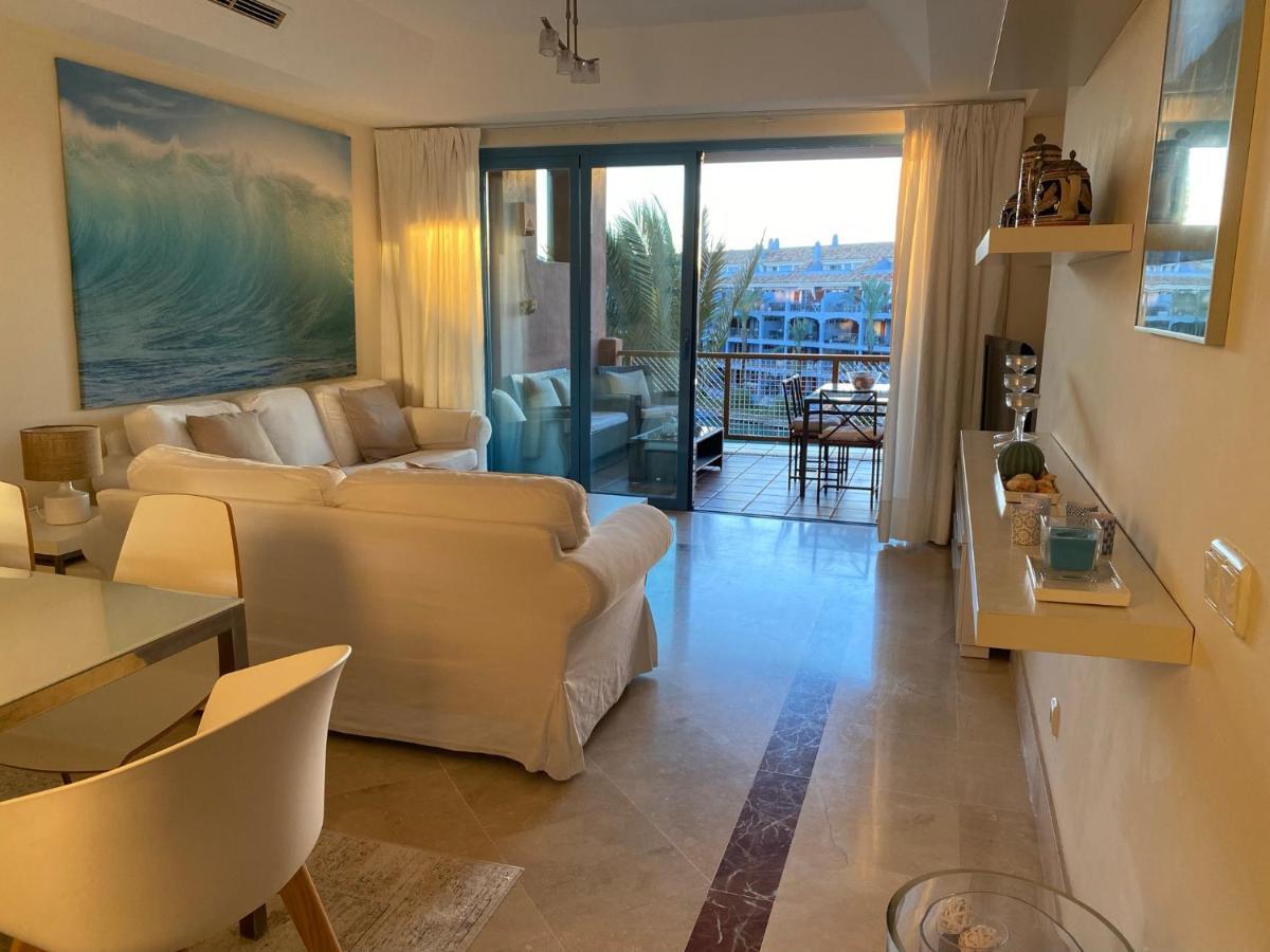 Apartamento Con Terraza Sobre La Marina De Sotogrande San Roque  Zewnętrze zdjęcie